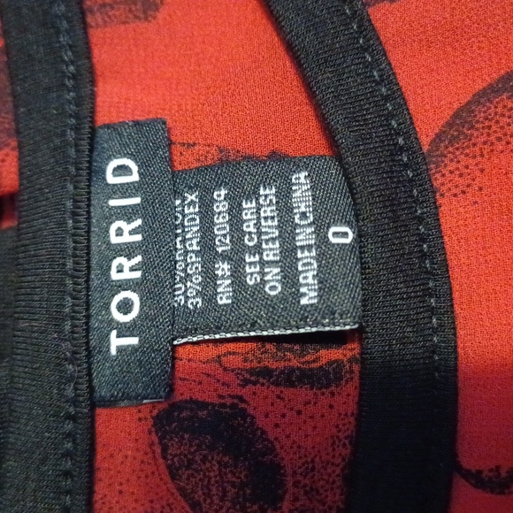 Torrid skull top - Picture 6 of 6